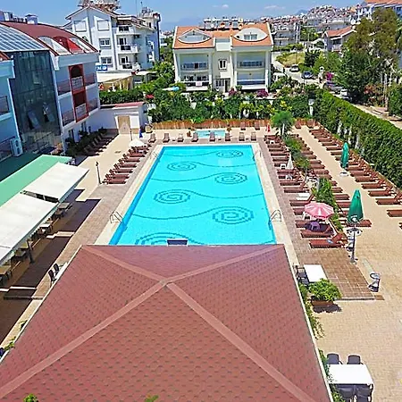 Ξενοδοχείο Legend 4*