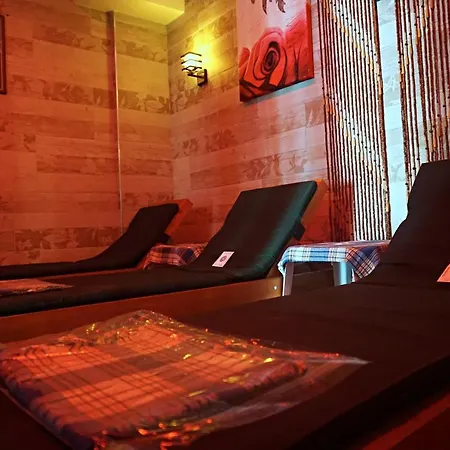 Hotel Legend Side