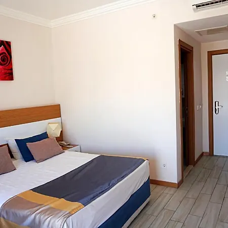 Hotel Legend Side